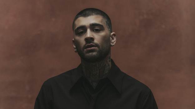 Wielki powrót idola nastolatek. Ten klip to..