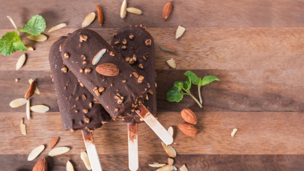 RMF Extra: Popularne lody skażone tlenkiem etylenu. GIS ostrzega. Sprawdź, czy masz je w domu!