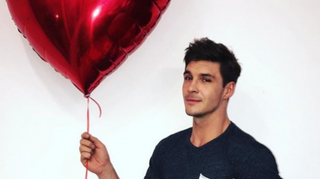 RMF Extra: Mikołaj Roznerski z życzeniami na Dzień Kobiet: "Bez was nie istniejemy"!