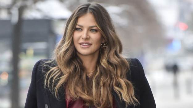 RMF Extra: Anna Lewandowska z poranioną ręką. Zdradziła, co działo się przed doznaniem urazu [ZDJĘCIA]