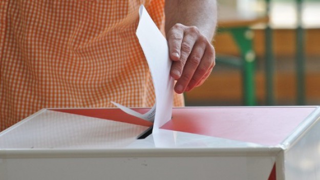 RMF Extra: Wybory samorządowe 2018: Kiedy wyniki? Frekwencja na godz. 12:00