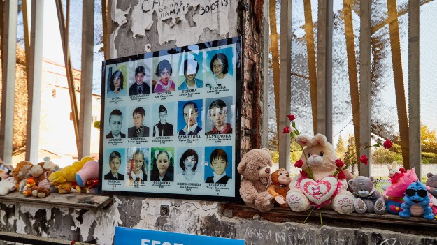 RMF Extra: "My potrzebujemy krwi dzieci"! Kto odpowiada za egzekucję w Biesłanie?