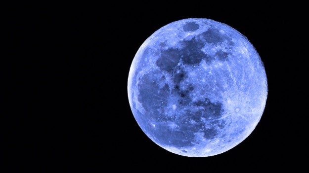 Niebieski Księżyc - druga pełnia Księżyca w październiku