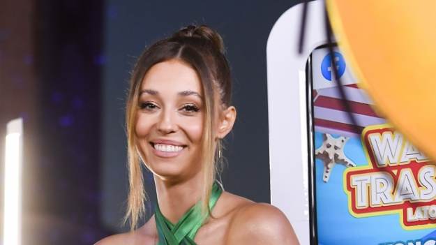 RMF Extra: Półnaga Izabella Krzan wprawiła fanów w osłupienie. Skąpiutkie bikini nie zakryło wiele [FOTO]