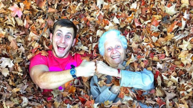 RMF Extra: Babcia najlepszym kumplem, czy to możliwe? Poznajcie tę dwójkę!