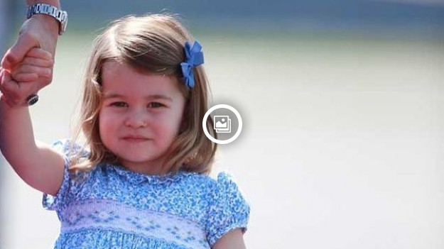 RMF Extra: Księżniczka Charlotte ma swojego sobowtóra. Ta dziewczynka wygląda niemal jak ona!