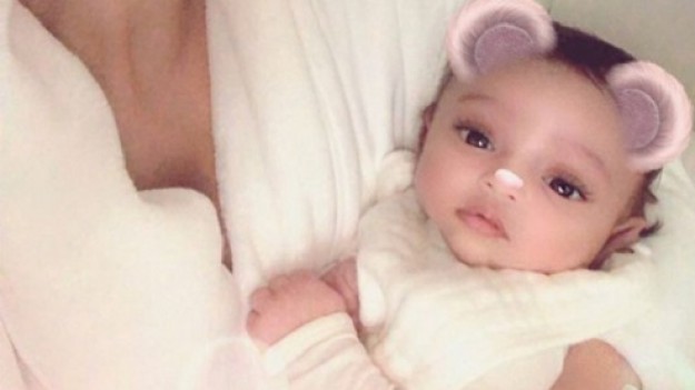 RMF Extra: Kim Kardashian pokazała twarz małej Chicago. Tak wygląda bez filtrów!