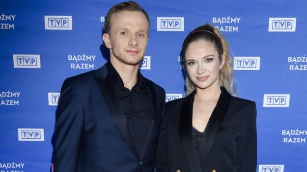 RMF Extra: Marta i Paweł z "Rolnik szuka żony" w podróży przedślubnej. Internauci dopatrują się ciąży! [ZDJĘCIA]