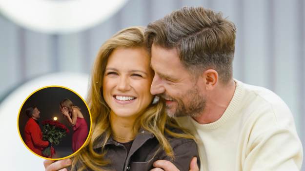 Rogacewicz uklęknął przed Kaczorowską...