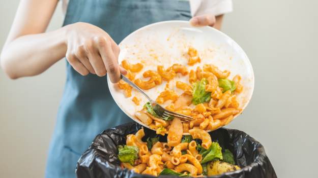 RMF Extra: Dodatkowy pojemnik i nowy podział odpadów. Kolejne zmiany w segregacji śmieci – podano datę