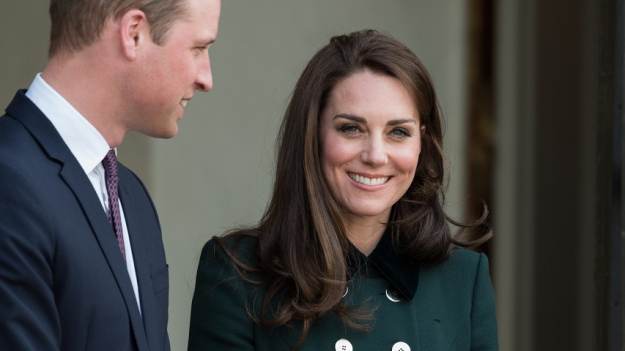 RMF Extra: 40-letnia Księżna Kate zniewala. Urodzinowa sesja zdjęciowa robi wrażenie! "Ona jest obłędnie piękna" [FOTO]