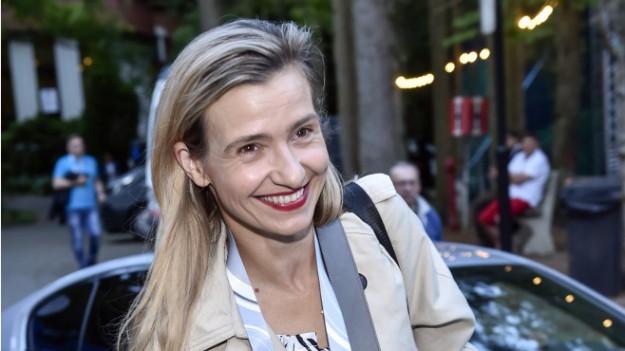 RMF Extra: Joanna Koroniewska porównuje fryzurę sprzed lat! "Tragedia"