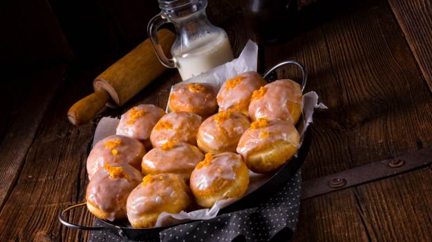 RMF Extra: Tłusty czwartek bez wyrzutów sumienia. Jak spalić pączka z lukrem?