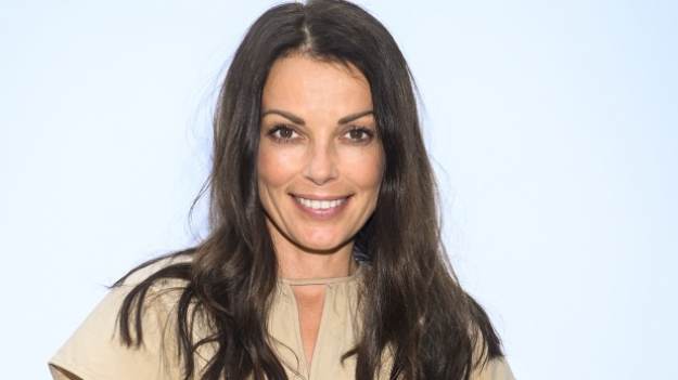 RMF Extra: Katarzyna Glinka i Anna Wendzikowska relacjonują wyjazd na Bali. Pokazały efekt sesji nad wodospadem. Gwiazda "Barw szczęścia" dała się ponieść emocjom [ZDJĘCIA]