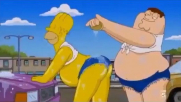 RMF Extra: Homer Simpson i Peter Griffin w alternatywnym klipie do "Work" Rihanny