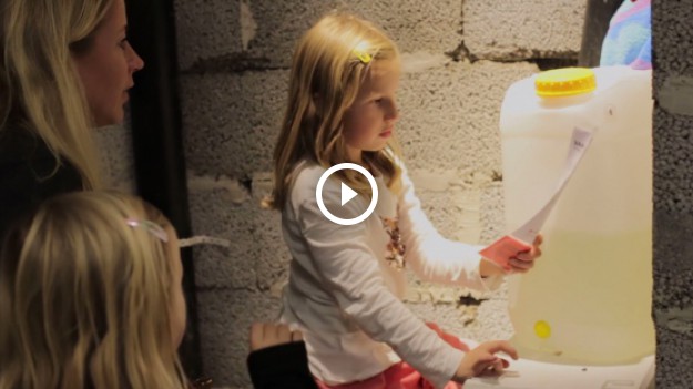 RMF Extra: IKEA zaprasza swoich klientów do Syrii