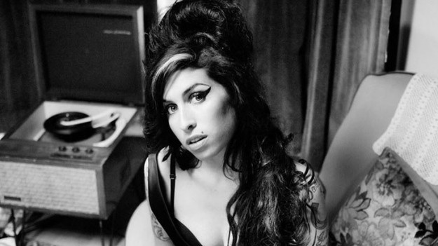 RMF Extra: Amy Winehouse: w sieci pojawił się niepublikowany utwór artystki "My Own Way"