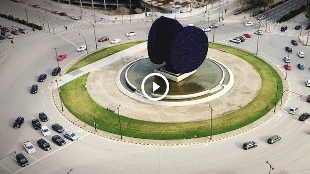 RMF Extra: Polscy kierowcy mają problemy z jazdą po rondach – a Ty? Wiesz jak z nich korzystać?