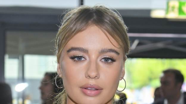 RMF Extra: 21-letnia Oliwia Bieniuk w odważnej sesji. Internauci: "Nogi do nieba" [FOTO]