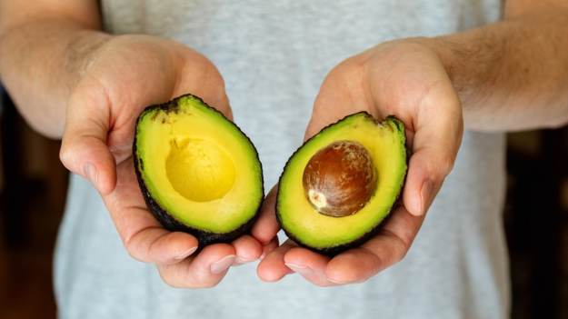 RMF Extra: Przełom w przechowywaniu awokado! Oto prosty trik, aby dłużej było świeże  