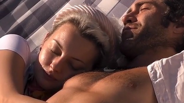 RMF Extra: "Big Brother 2". Gorący romans w programie? Ewa i Kamil szybko przeszli do rzeczy