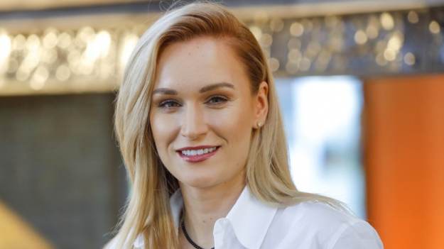 RMF Extra: Kamila z "Rolnik szuka żony" przeszła metamorfozę. Efektem pochwaliła się w sieci! [ZDJĘCIE]