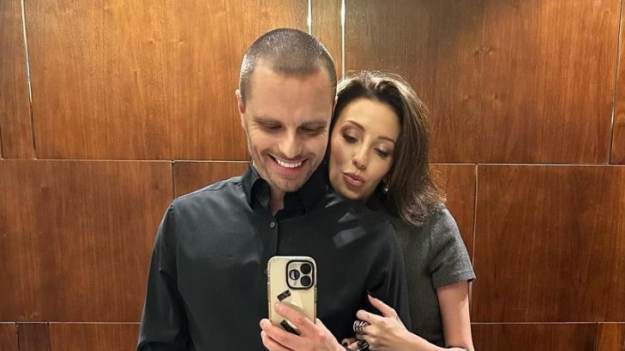 RMF Extra: Internautka uderzyła w partnerkę Hakiela: "Brzydka jak noc". Doczekała się riposty