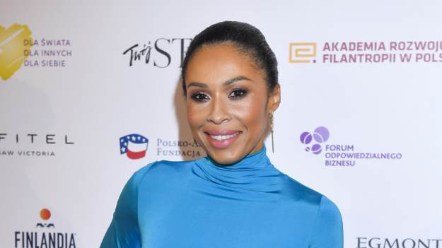 RMF Extra: Omenaa Mensah świętowała 43. urodziny w pięknej kreacji! Małgorzata Rozenek złożyła życzenia przyjaciółce