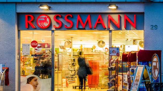 RMF Extra: W Rossmannie się zaczęło. Szaleństwo na Black Friday! Luksusowe perfumy za bezcen