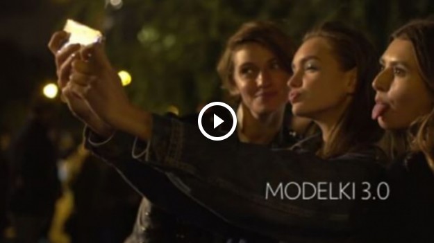 RMF Extra: "Królowa TVN-u" ujawnia prawdę o modelkach w zwiastunie reżyserskiego "debiutu roku"