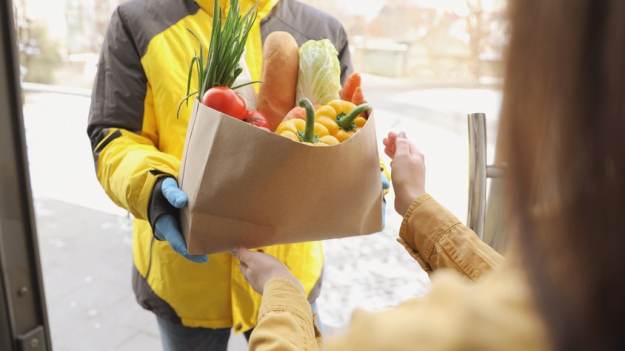 RMF Extra: Urzędnicy apelują do właścicieli sklepów. Chodzi o żywność!              