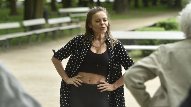 RMF Extra: Edyta Herbuś w mocno prześwitującym body. Odważny strój nie zasłonił prawie nic!