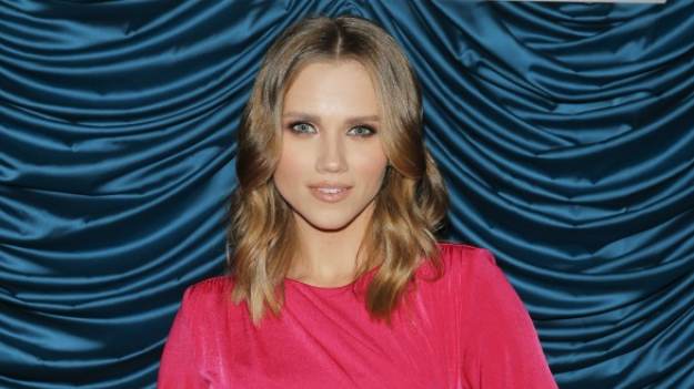 RMF Extra: Agnieszka Kaczorowska "kiedyś i teraz". Aktorka pokazała nowe zestawienie zdjęć. "Zdecydowanie nie było tam iskry"