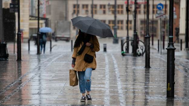 RMF Extra: Pogoda się popsuje? IMGW wydał nowe ostrzeżenia. Będzie deszczowo i wietrznie