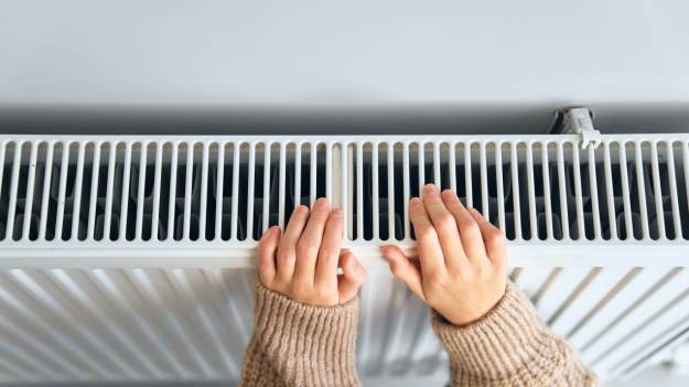 RMF Extra: Umieść nad grzejnikiem, zmiany odczujesz natychmiast. Od razu zrobi się cieplej  