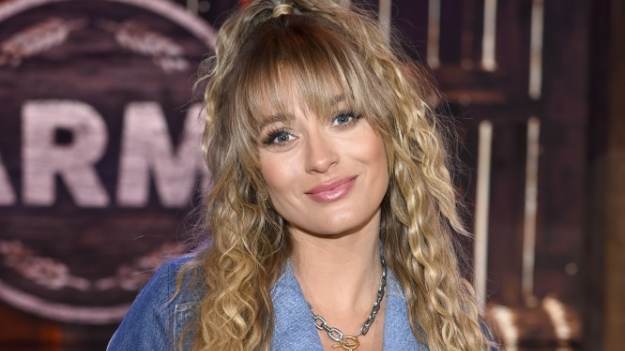 RMF Extra: Marcelina Zawadzka pozuje z wyjątkowym "maluchem". Fani: "Wspaniale"