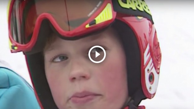 RMF Extra: Kamil Stoch na filmie z dzieciństwa. Tak skakał jako 12-latek!