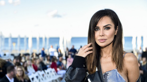 RMF Extra: Natalia Siwiec pokazała pośladki. Internautka: "Ciałko traci jedność". Modelka nie pozostawiła tych słów bez odpowiedzi