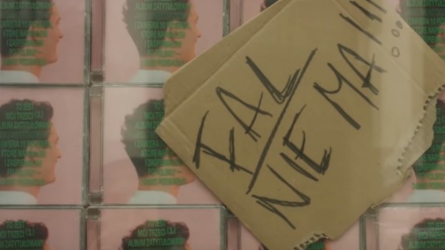 RMF Extra: Kiosk Dawida Podsiadły trafił pod młotek. Małomiasteczkowy punkt sprzedaży może być Twój!