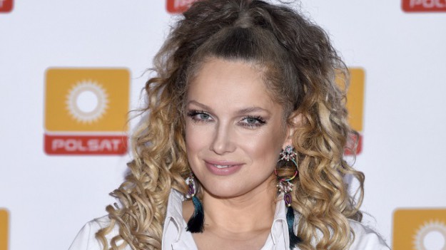 RMF Extra: Odprężona Joanna Liszowska pozdrawia prosto z jacuzzi! "Afrodyta" - komentują internauci [ZDJĘCIE]