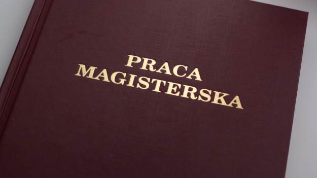 RMF Extra: Promotor sprawdzi, czy pracę dyplomową napisała sztuczna inteligencja. Zaktualizowano antyplagiat