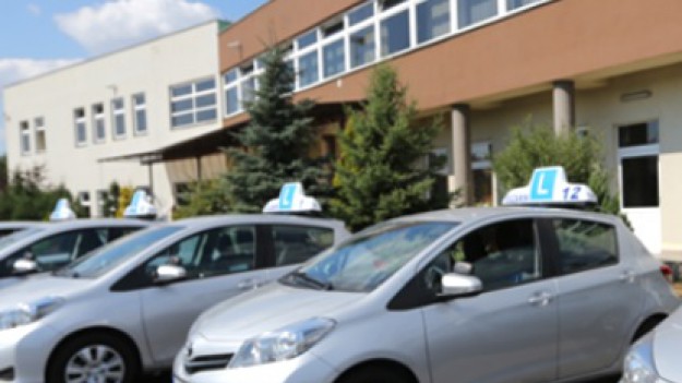 RMF Extra: Prawo jazdy 2018: młodych kierowców czekają spore zmiany!