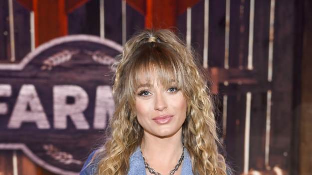 Trio prowadzących i kolejne zmiany w hicie..