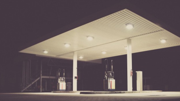 RMF Extra: Ceny paliwa znowu idą w górę... Za litr benzyny musimy zapłacić ponad 5 złotych