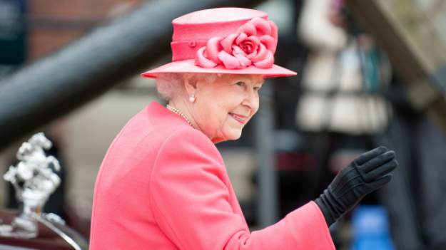 RMF Extra: Królowa Elżbieta II zostawiła "tajny list". Jego treść zostanie ujawniona w 2085 roku