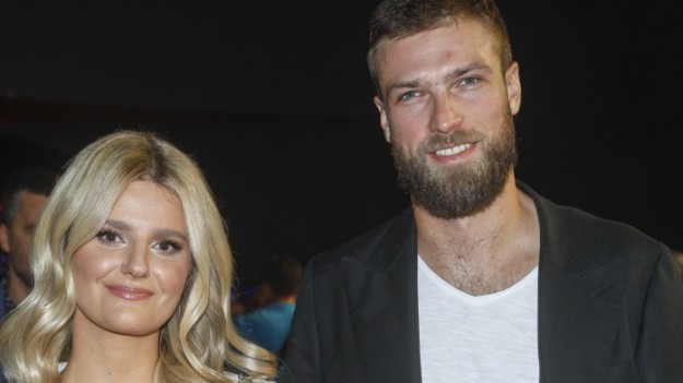 RMF Extra: Zofia Zborowska urodziła! Żona Andrzeja Wrony pokazała pierwsze zdjęcie z córką 