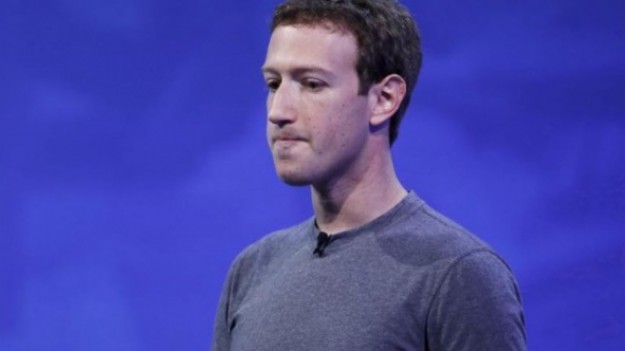 RMF Extra: Kłopoty szefa Facebooka. Mark Zuckerberg stracił 10 miliardów dolarów w tydzień!