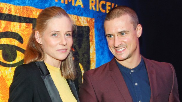 RMF Extra: Mateusz Damięcki stanął w obronie żony. Hejterka zaatakowała ukochaną aktora