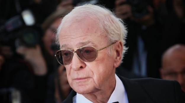 RMF Extra: Aktor znany z trylogii "Mroczny rycerz" przechodzi na emeryturę