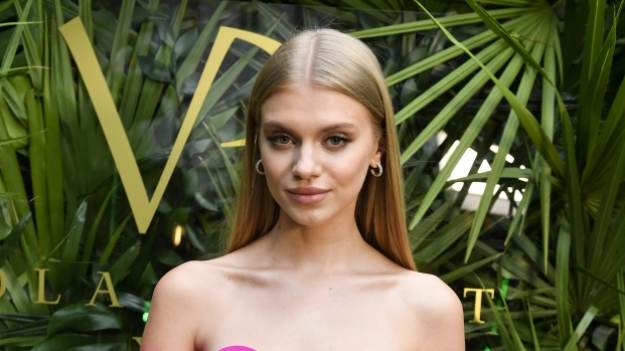 RMF Extra: Dominika Wysocka z "Top Model" wyeksponowała nogi. "Leżę jak kot" [FOTO]